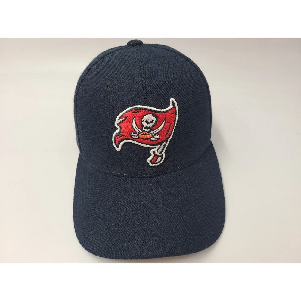 Vintage Tampa Bay Buccaneers Sports Specialties Snapback‎ Hat Cap Wool Blend NFL